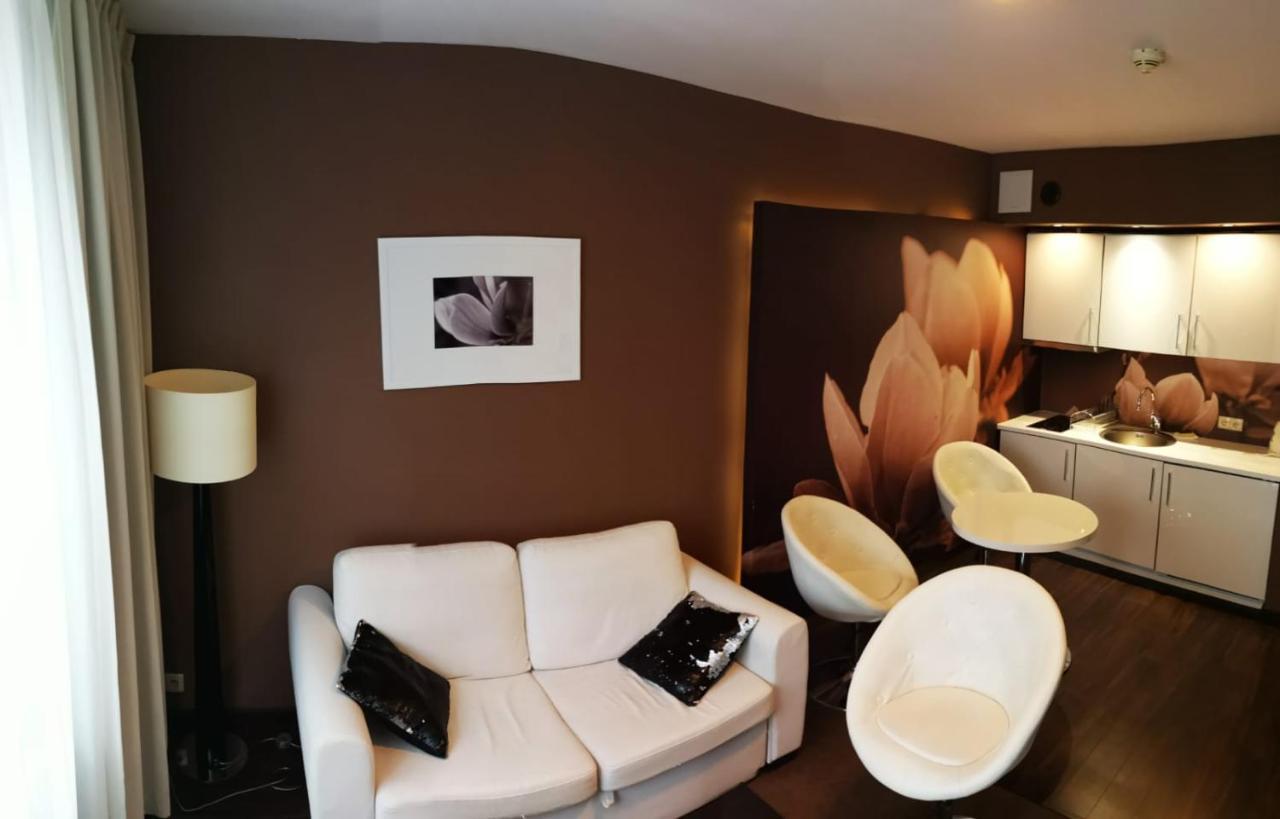 Apartament Prywatny Salon Z Aneksem Kuchennym I Sypialnia W Hotelu Diva Колобжег Екстериор снимка