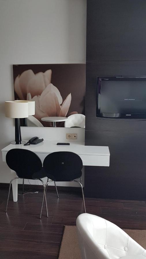 Apartament Prywatny Salon Z Aneksem Kuchennym I Sypialnia W Hotelu Diva Колобжег Екстериор снимка
