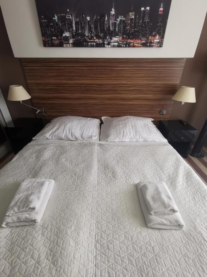 Apartament Prywatny Salon Z Aneksem Kuchennym I Sypialnia W Hotelu Diva Колобжег Екстериор снимка